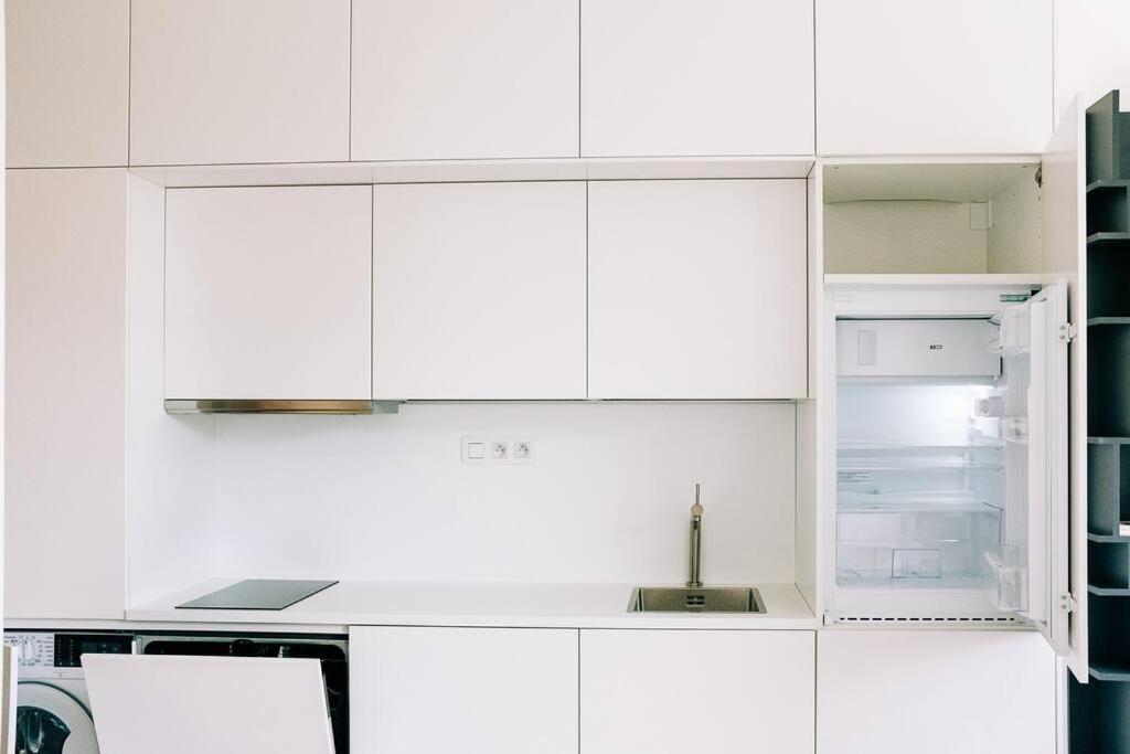 New Studio In Quiet Part Of The City Center Bratislava Exteriér fotografie