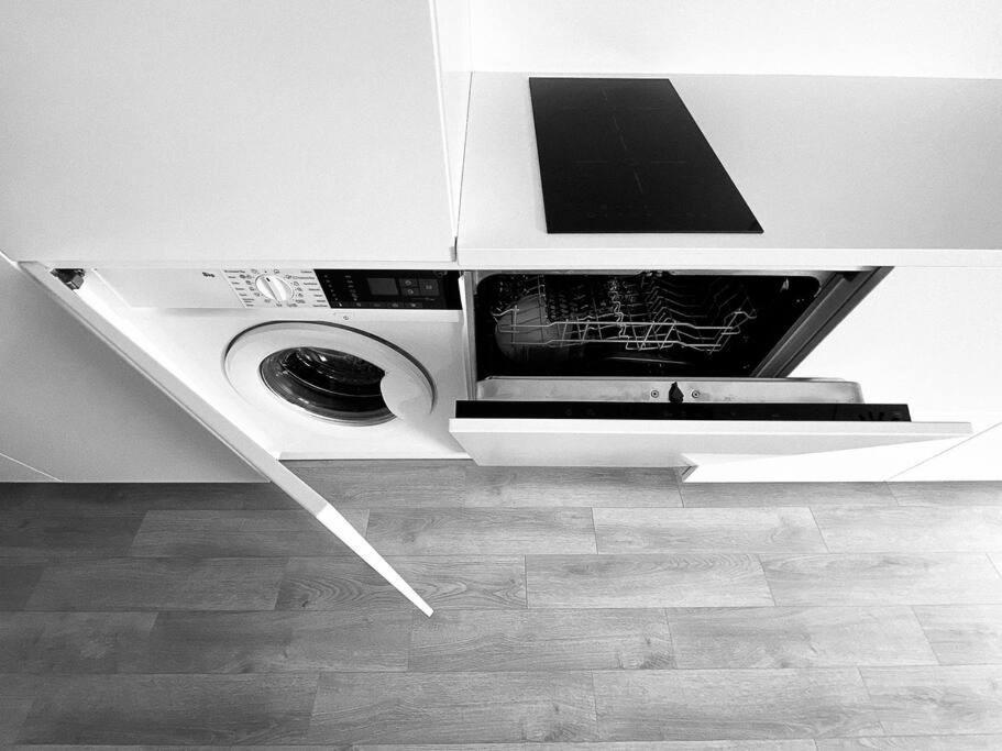 New Studio In Quiet Part Of The City Center Bratislava Exteriér fotografie